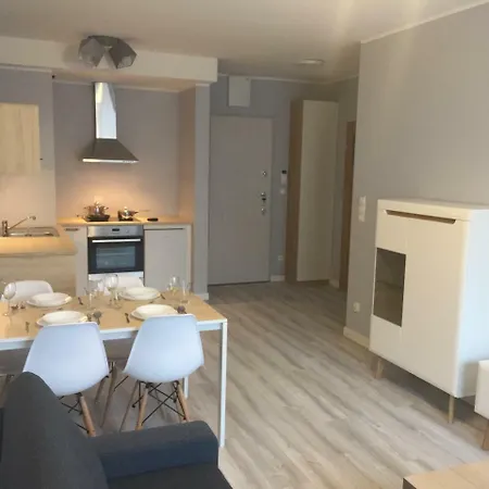 Appartement Grochcamp Batorego 29 *